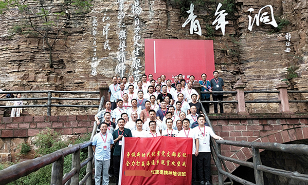 师资力量雄厚，教学经验丰富